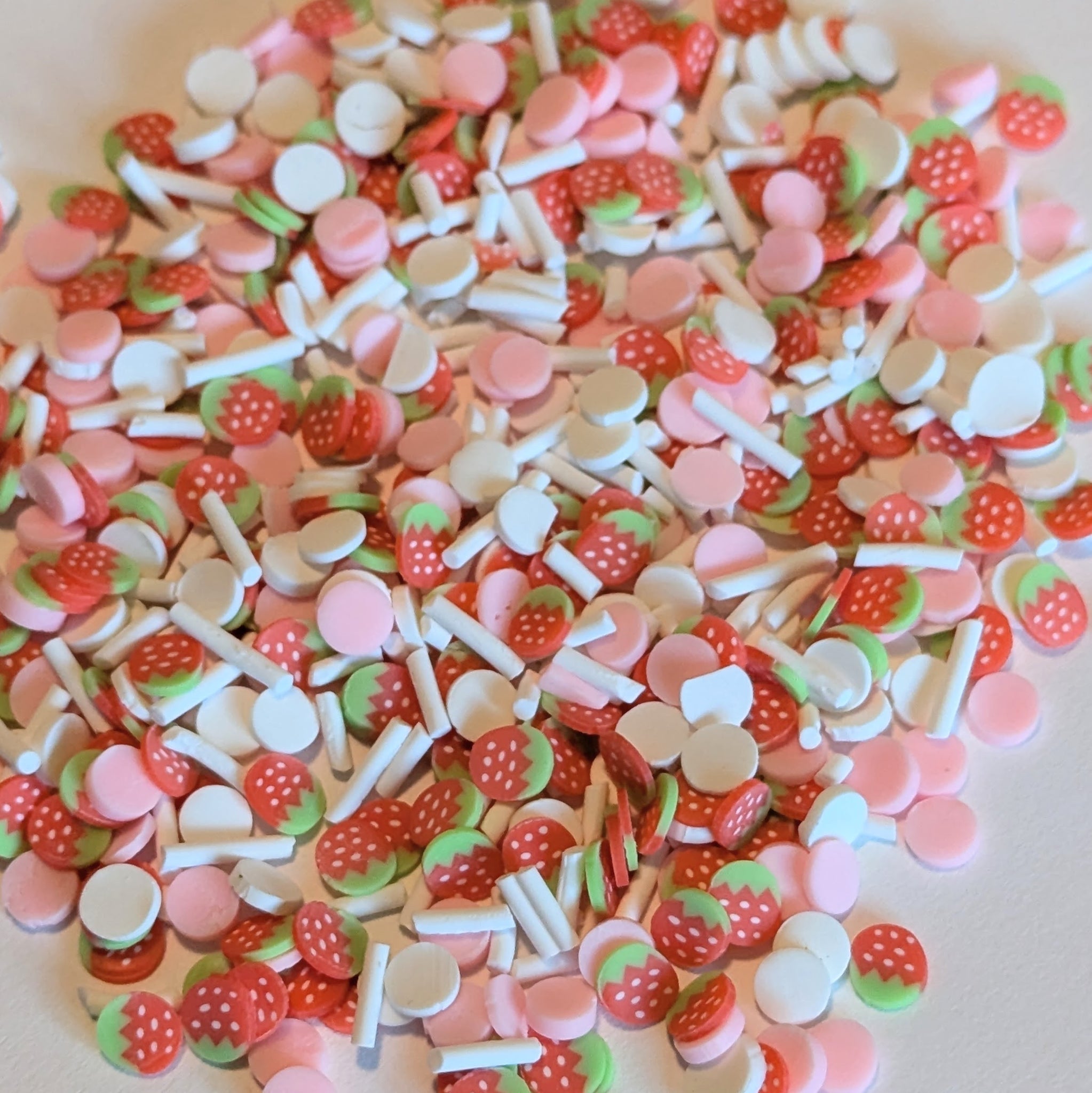 Strawberries Shaker Sprinkles Mix