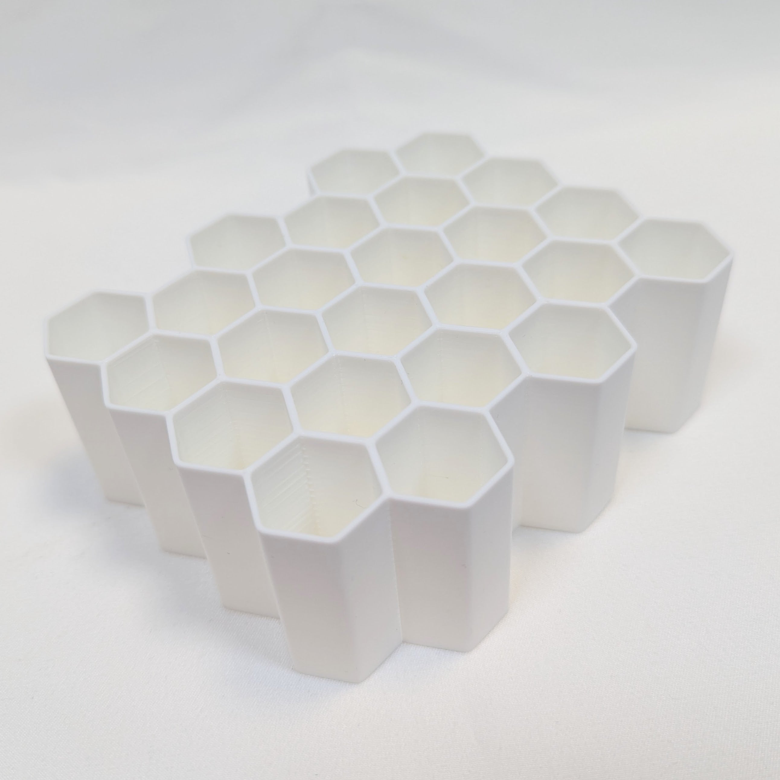 Short Hexagon Brush & Marker Holder