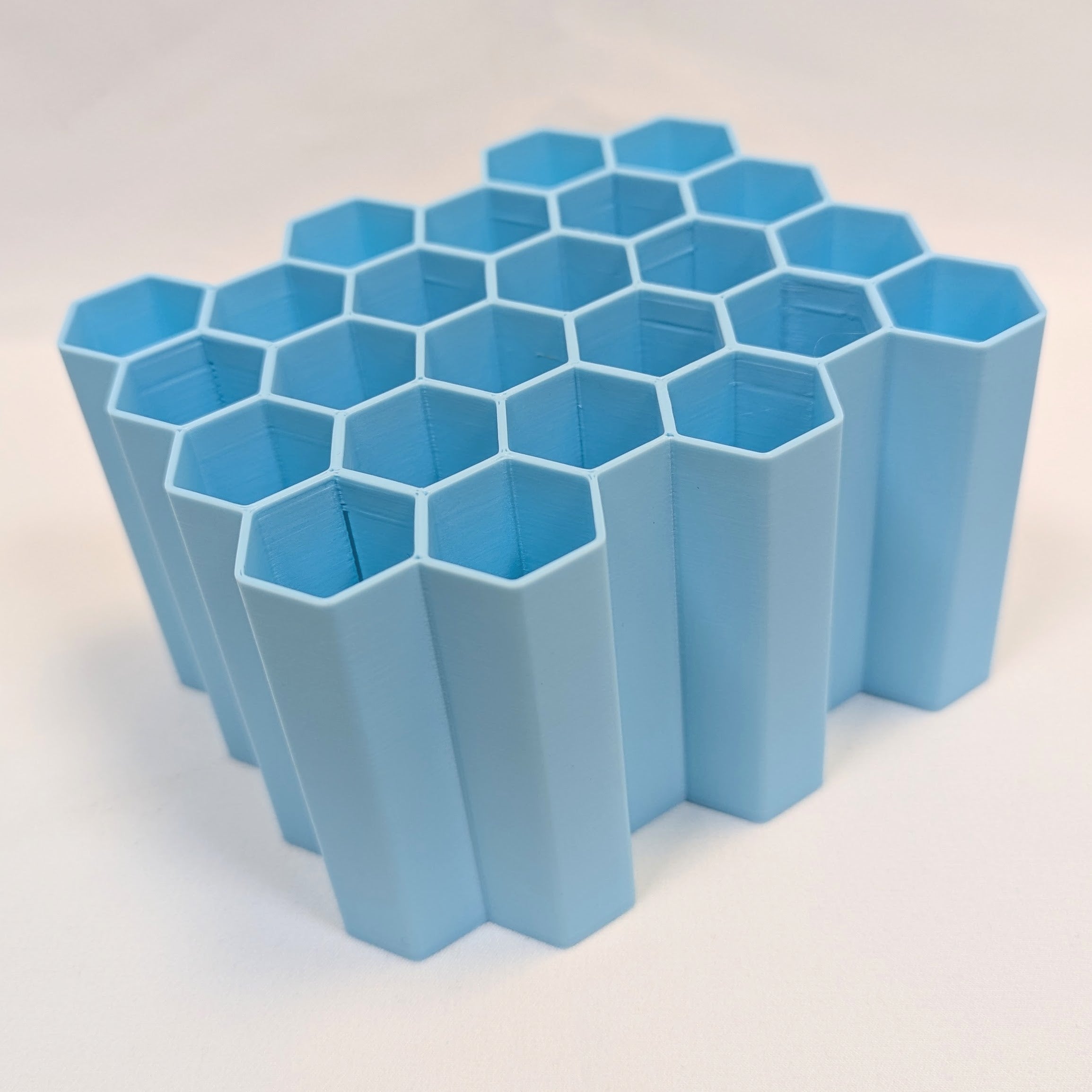 Hexagon Brush & Tool Holder – The Perfect Organizer for Blending Brushes & More!