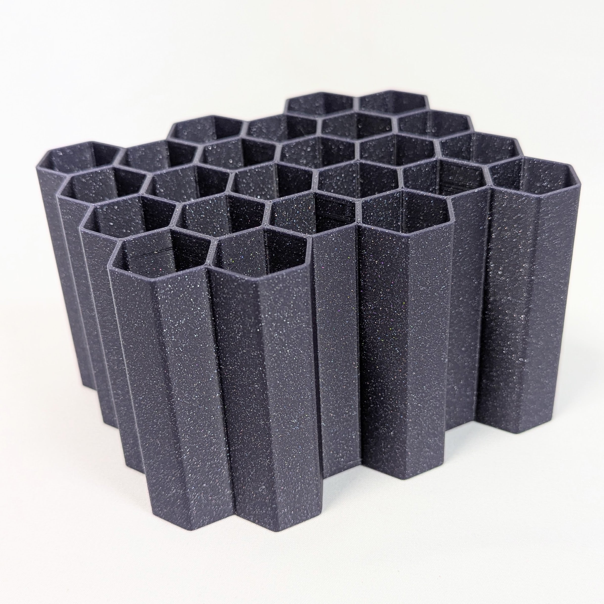 Hexagon Brush & Tool Holder – The Perfect Organizer for Blending Brushes & More!