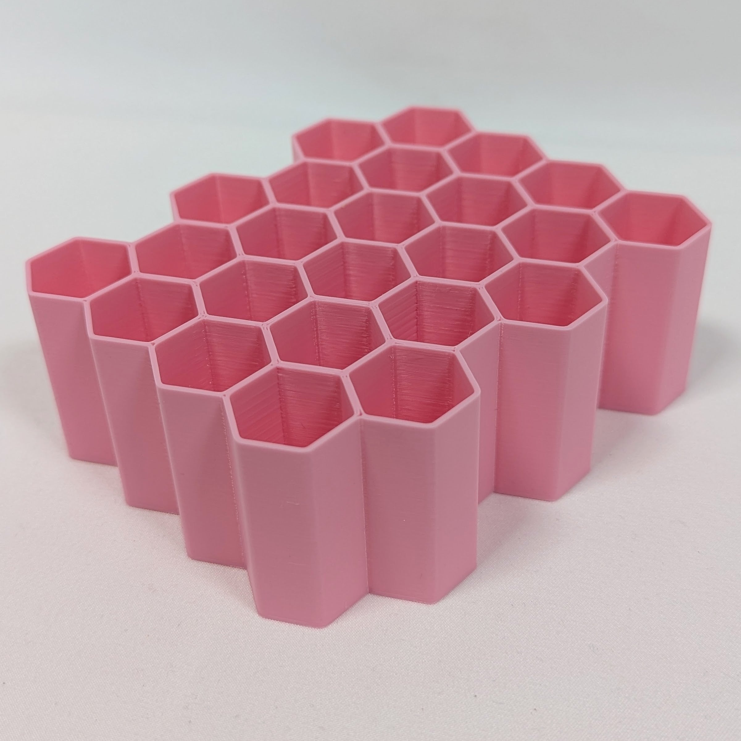 Short Hexagon Brush & Marker Holder