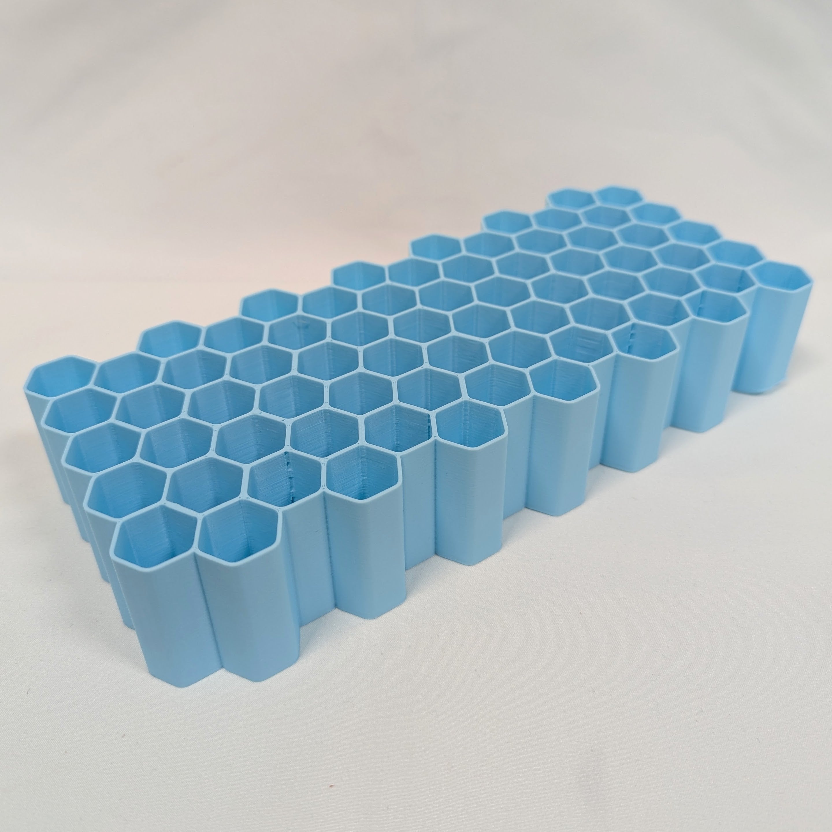 Short Hexagon Marker & Brush Holder Large, 70 Slots