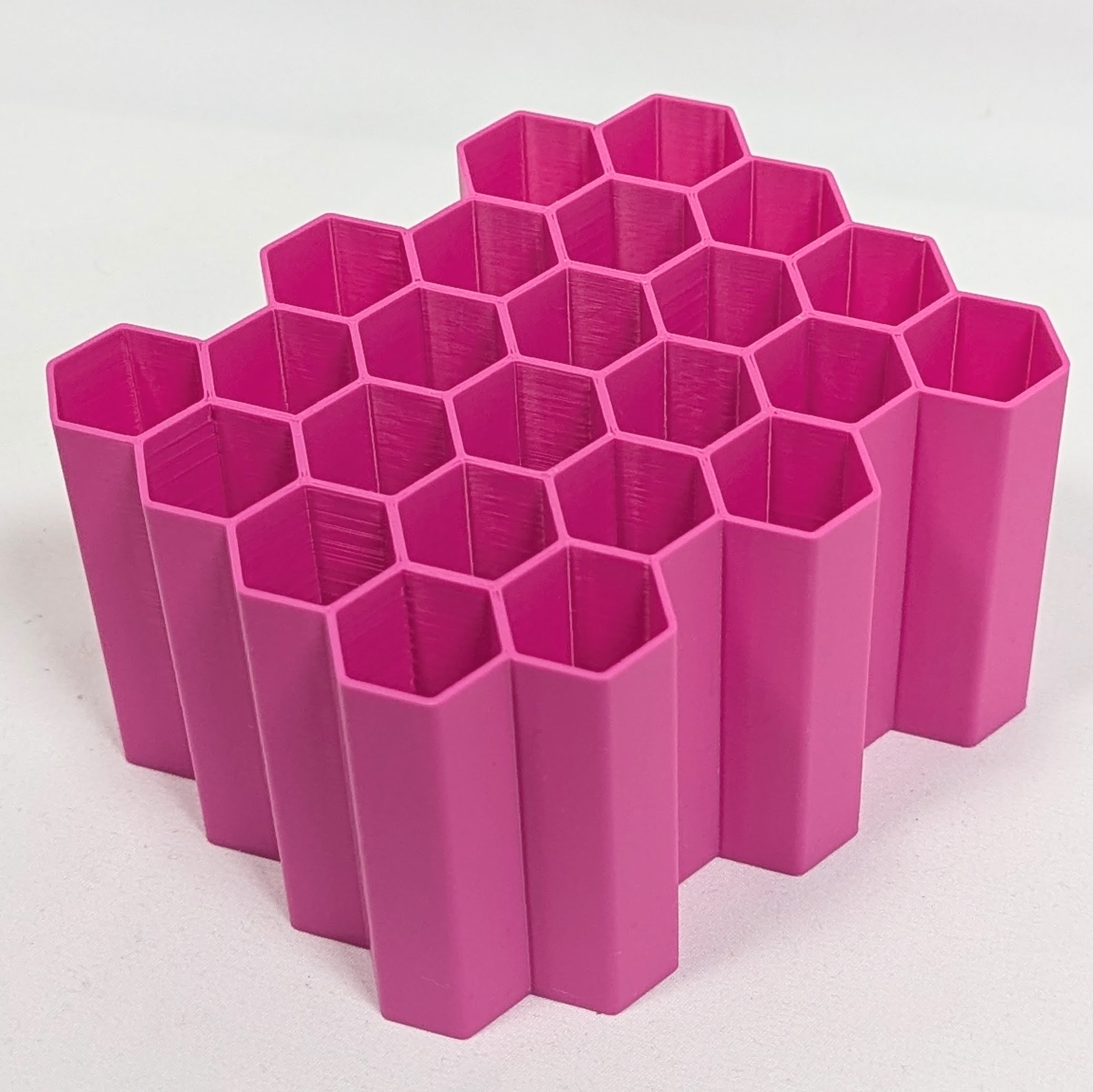 Hexagon Marker & Tool Holder – Keeping Your Craft Tools Within Reach